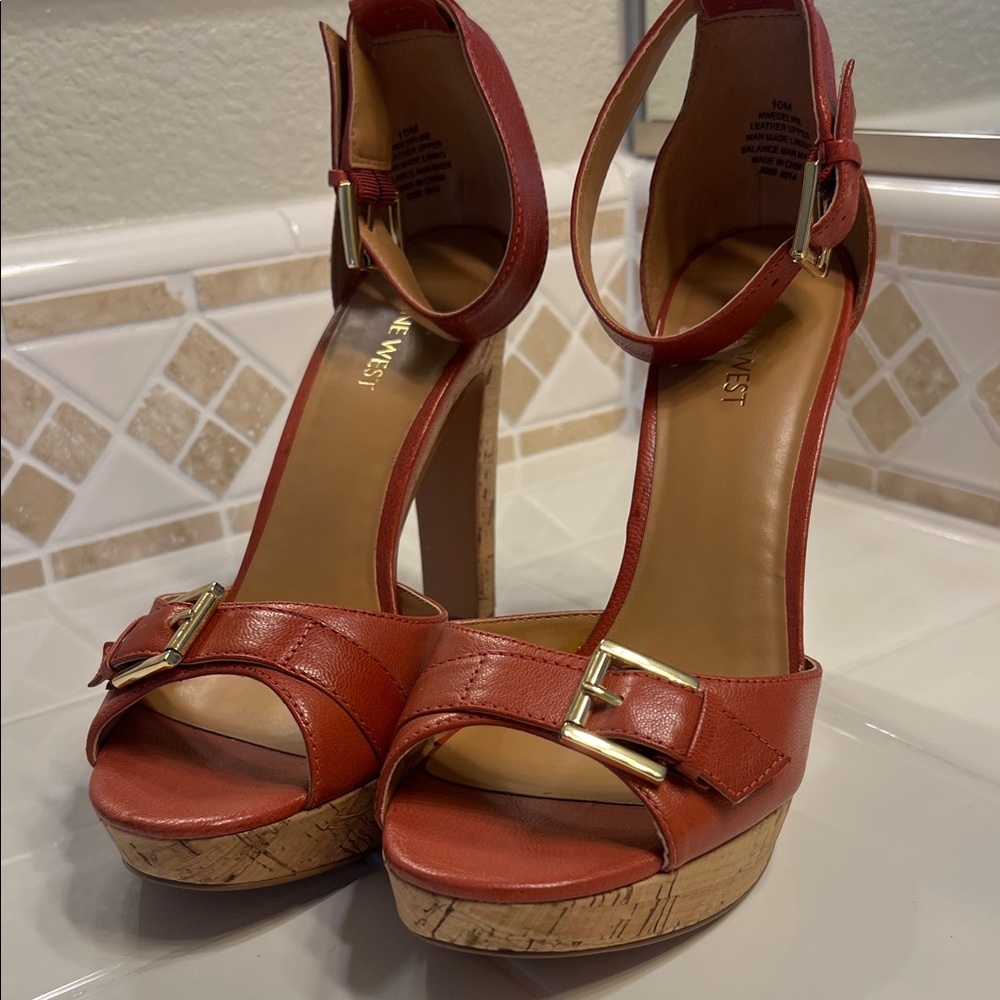 Nine West Women's Pink Oral Buckle Platform Heels